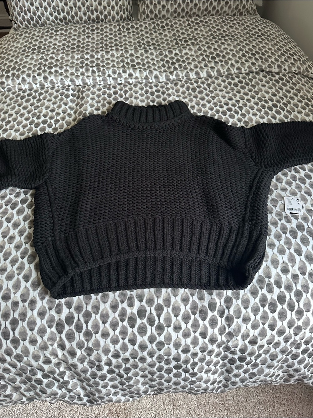 *FREE PEOPLE*Chunky Knit Black Women's Sweater - Picture 2 of 6